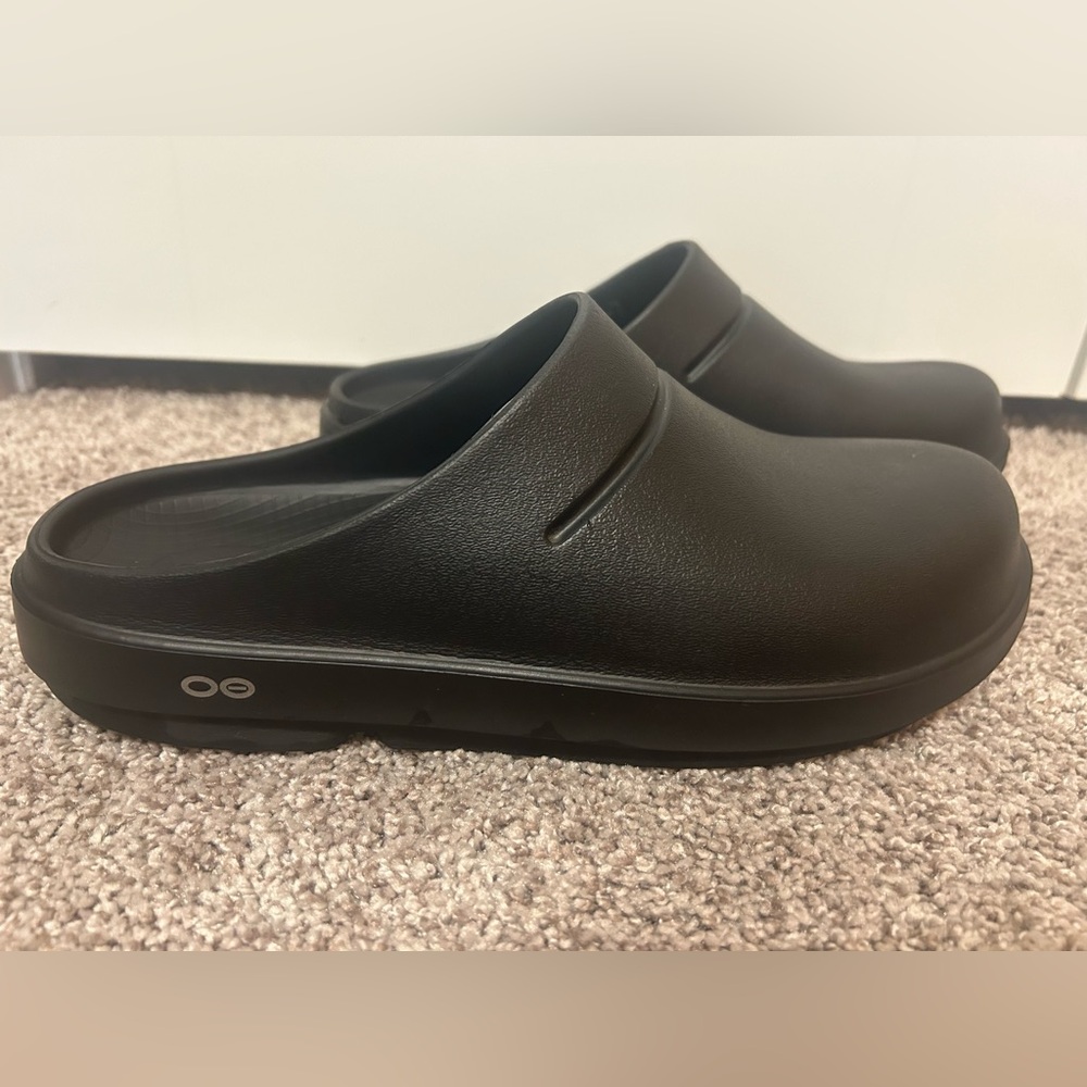 Oofos Clogs - image 1